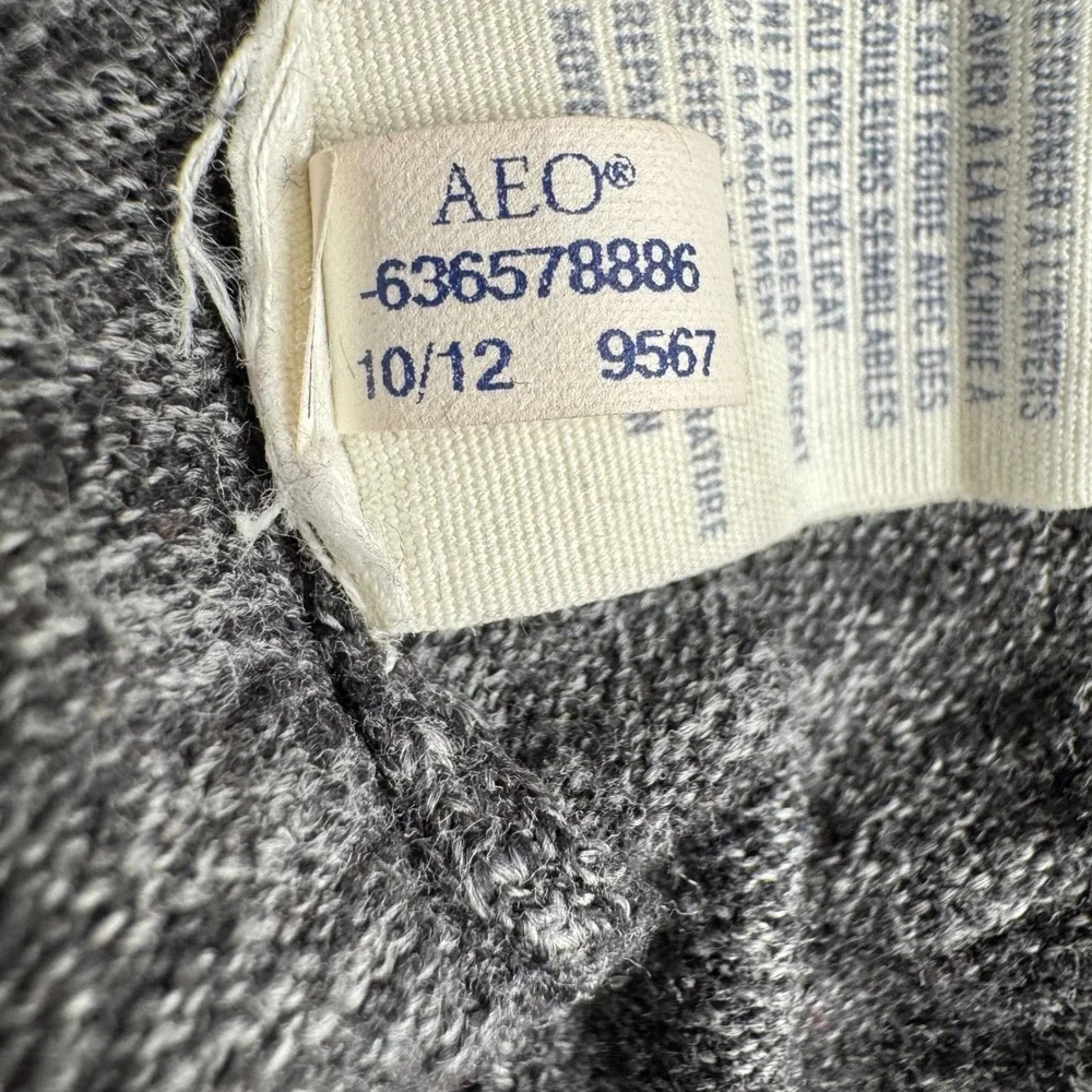 American Eagle V-Neck Sweater Mens Large Charcoal Gray Athletic Fit‎ Cotton
